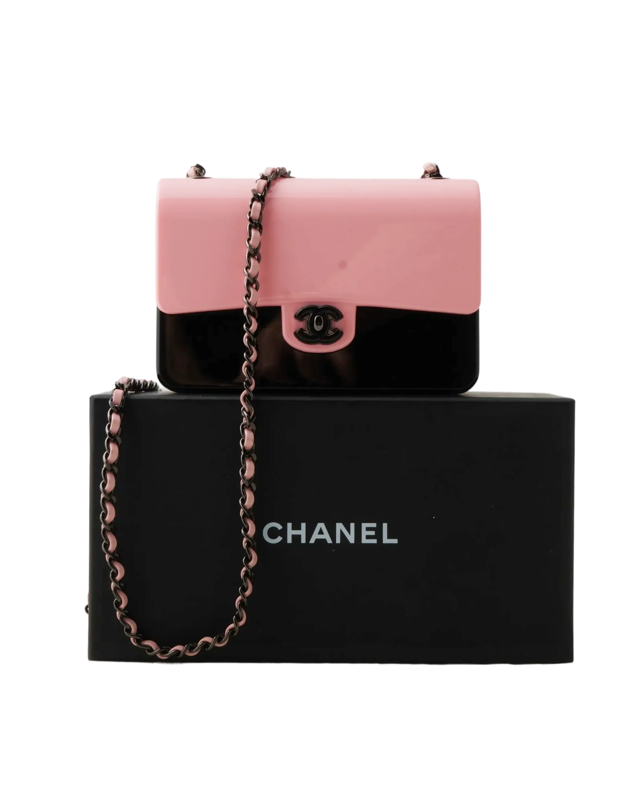 Chanel - Image 3