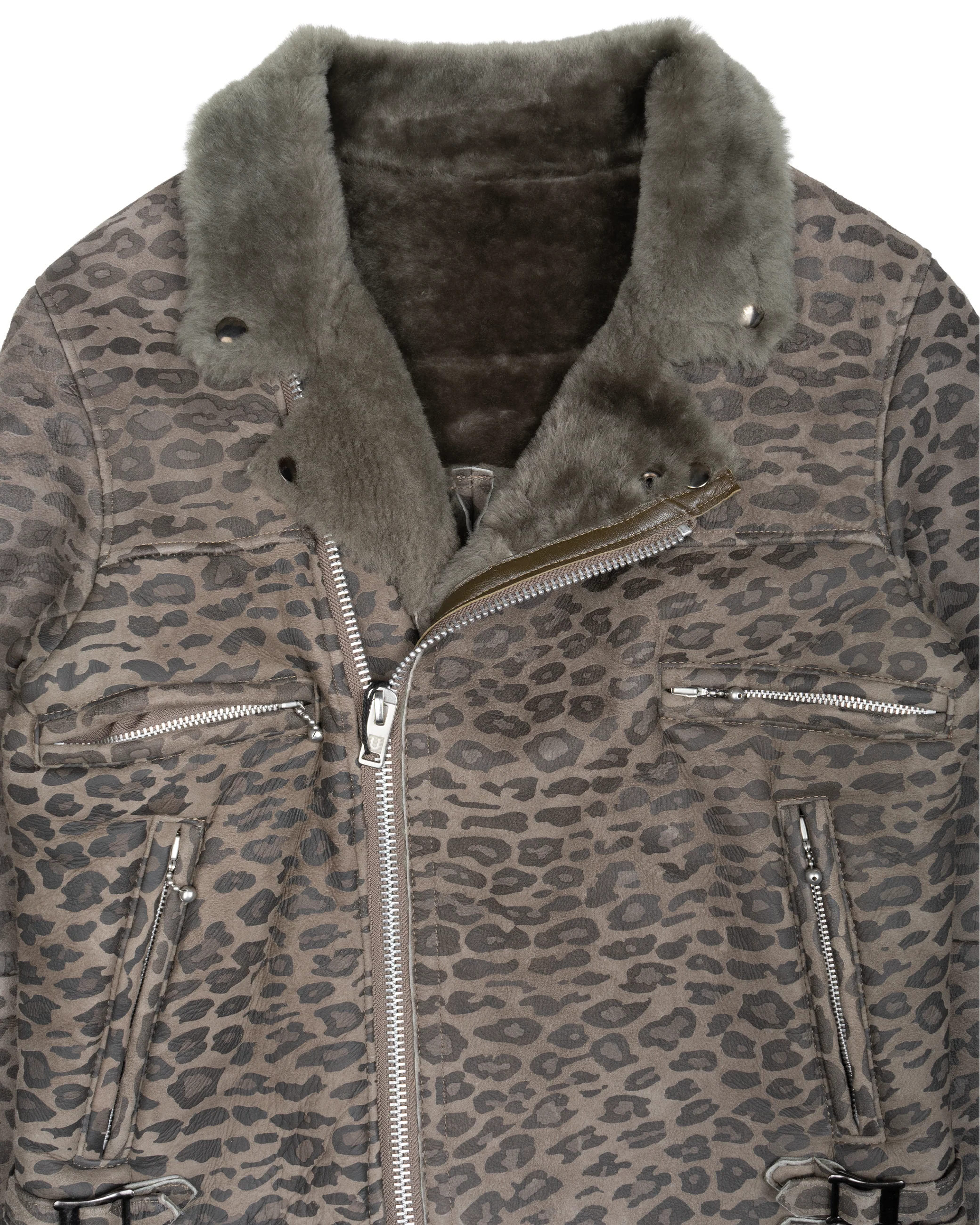 Undercover - Image 3
